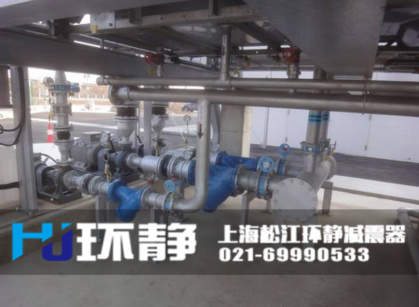 <a href=http://m.rqqjk.cn/products/xiangjiaojietou/danqiu target=_blank class=infotextkey>單球體<a href=http://m.rqqjk.cn target=_blank class=infotextkey>橡膠接頭</a></a>運(yùn)行車間
